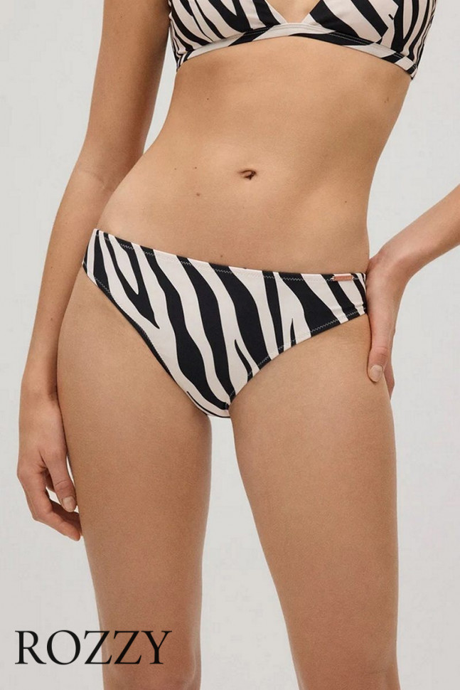 Трусы купальные Ysabel Mora 83053 черный/белый