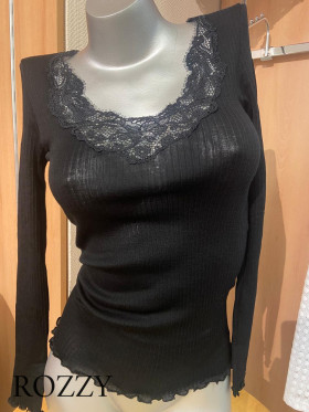 Блуза шерстяная Madiva Linda M/L черный (15)